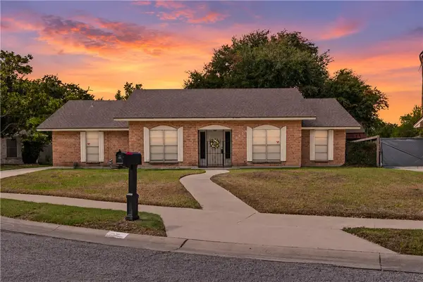 5209 Moultrie Drive, Corpus Christi, TX 78413