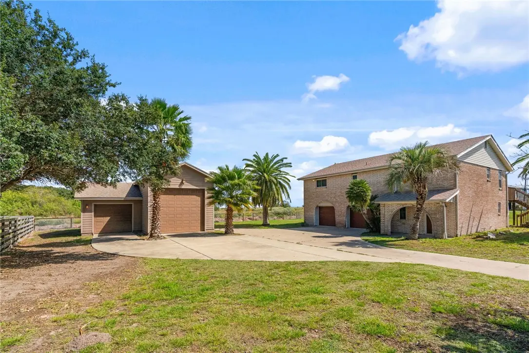 122 Riverdale Drive, Corpus Christi, TX 78418 - #1