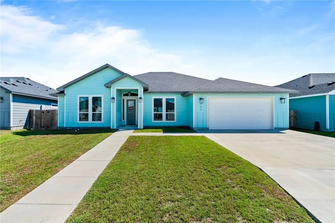 143 Shoalwater Way, Rockport, TX 78382 - #1