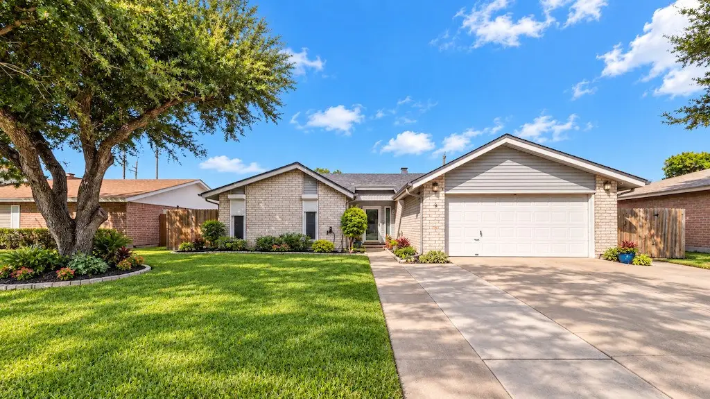 3734 Locke, Corpus Christi, TX 78415 - #1