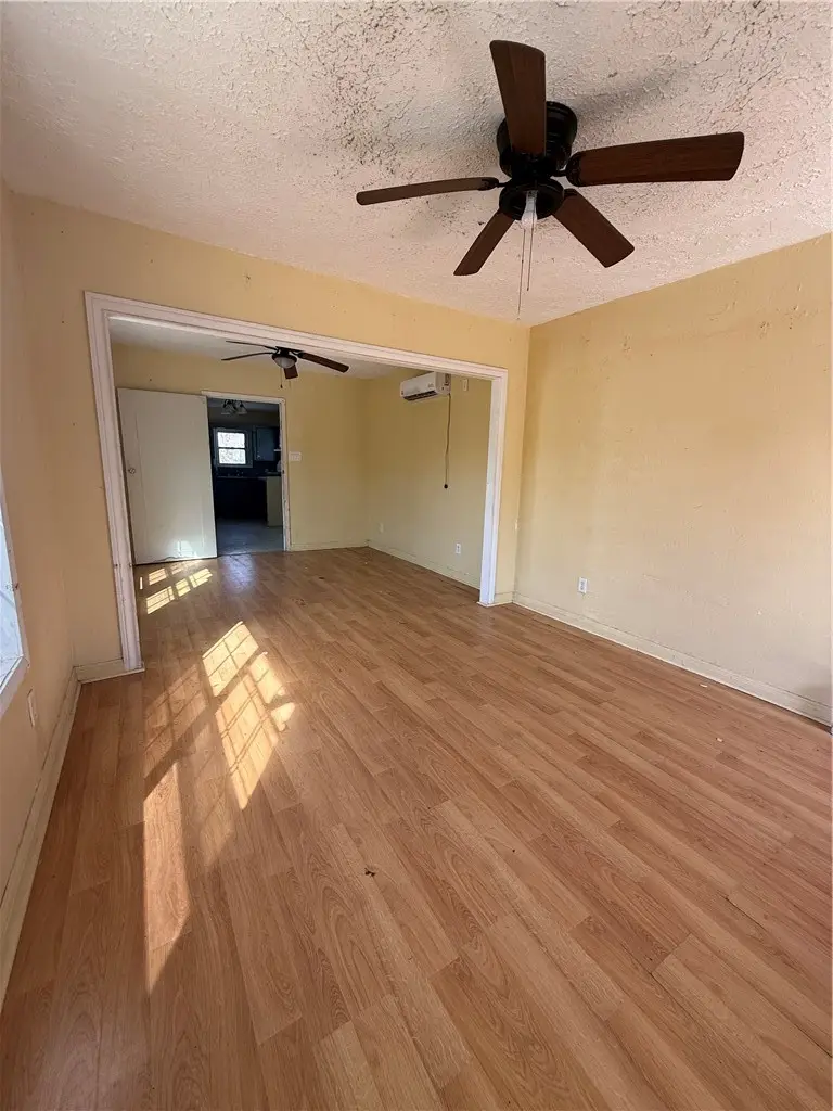 605 Duncan Street, Corpus Christi, TX 78405 - #3