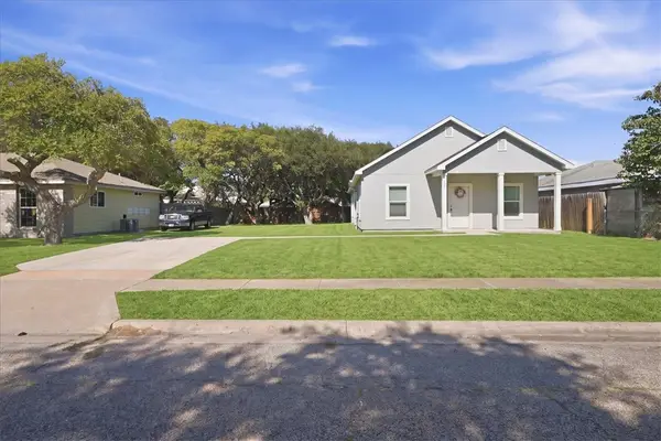 104 Pelican Avenue, Aransas Pass, TX 78336