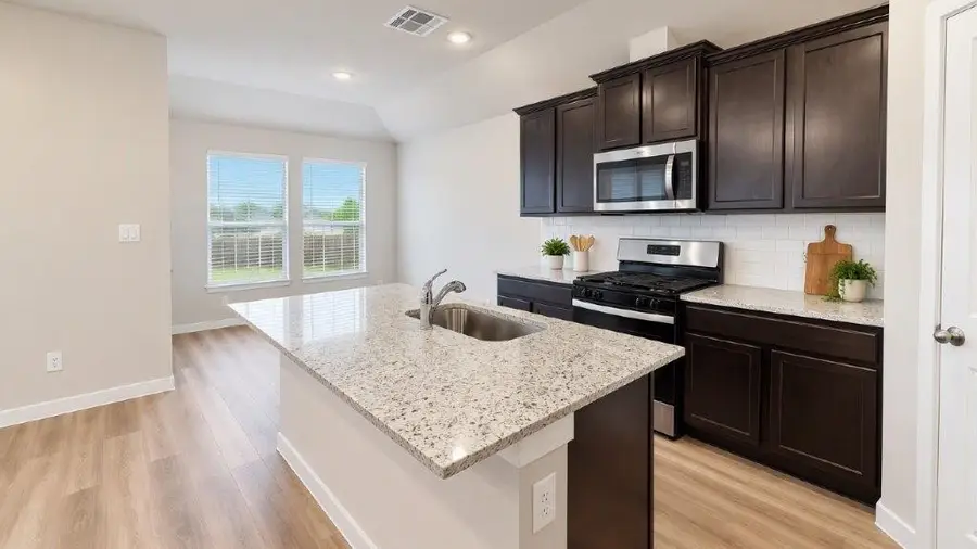 2665 Eltonne Garden Drive, Corpus Christi, TX 78415 - #3
