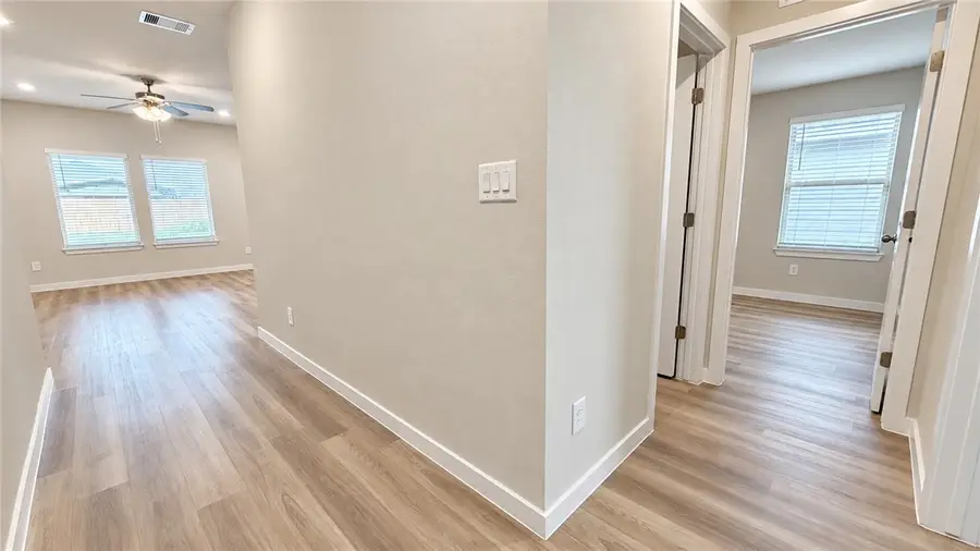9541 Swedish Oak Drive, Corpus Christi, TX 78410 - #3
