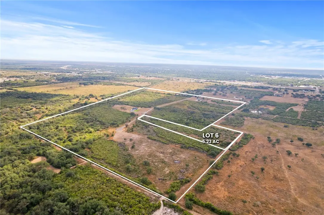 0 Paisano Trail, Beeville, TX 78102 - #1