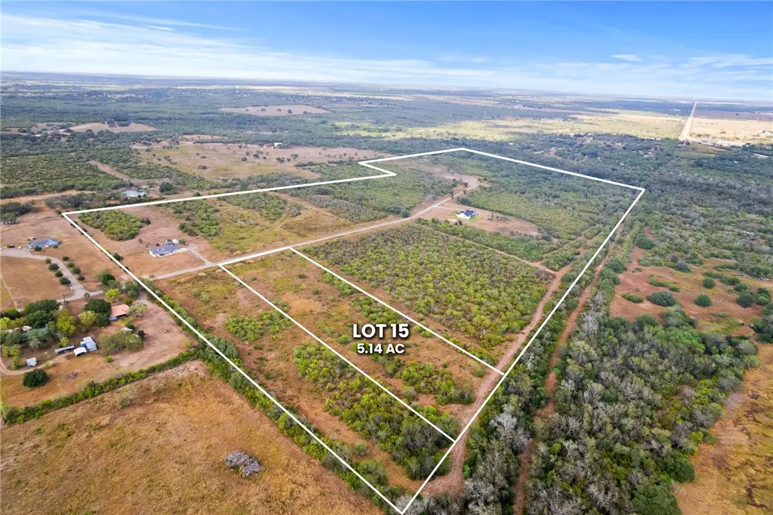 0 Paisano Trail, Beeville, TX 78102 - #1