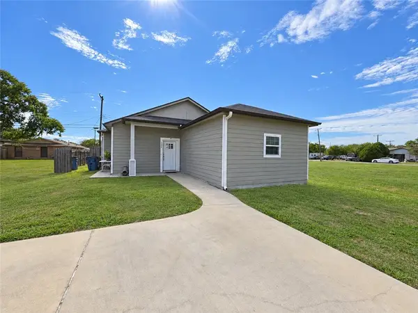2624 Avenue F, Ingleside, TX 78362