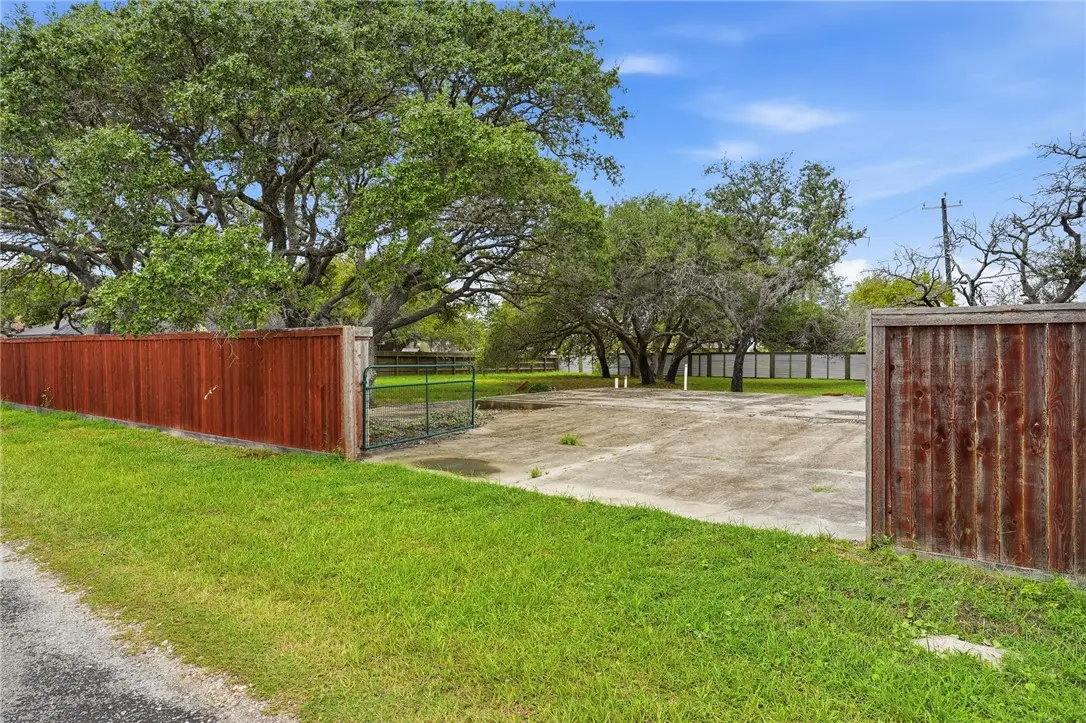 127 Sunset, Ingleside On The Bay, TX 78362 - #1