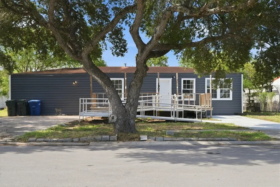 1907 Shely Street, Corpus Christi, TX 78404 - #1