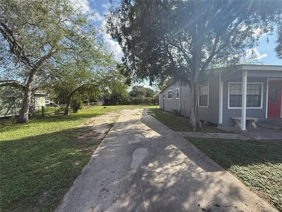 111 Palo Blanco Street, Alice, TX 78332 - #2
