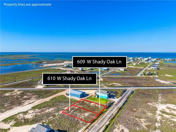 609 & 610 W Shady Oak, Rockport, TX 78382