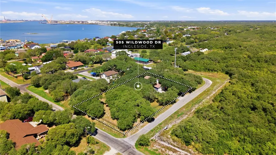 505 Wildwood Drive, Ingleside, TX 78362 - #2