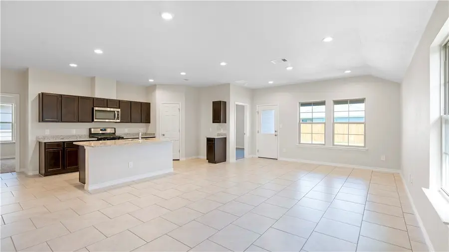 1303 Choctaw Road, Sinton, TX 78387 - #3
