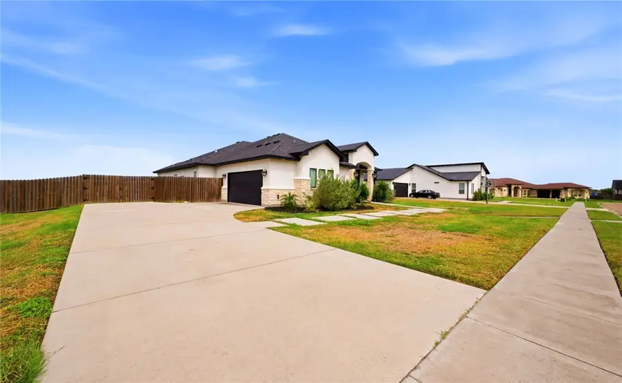730 Buffalo Creek Drive, Corpus Christi, TX 78415 - #3