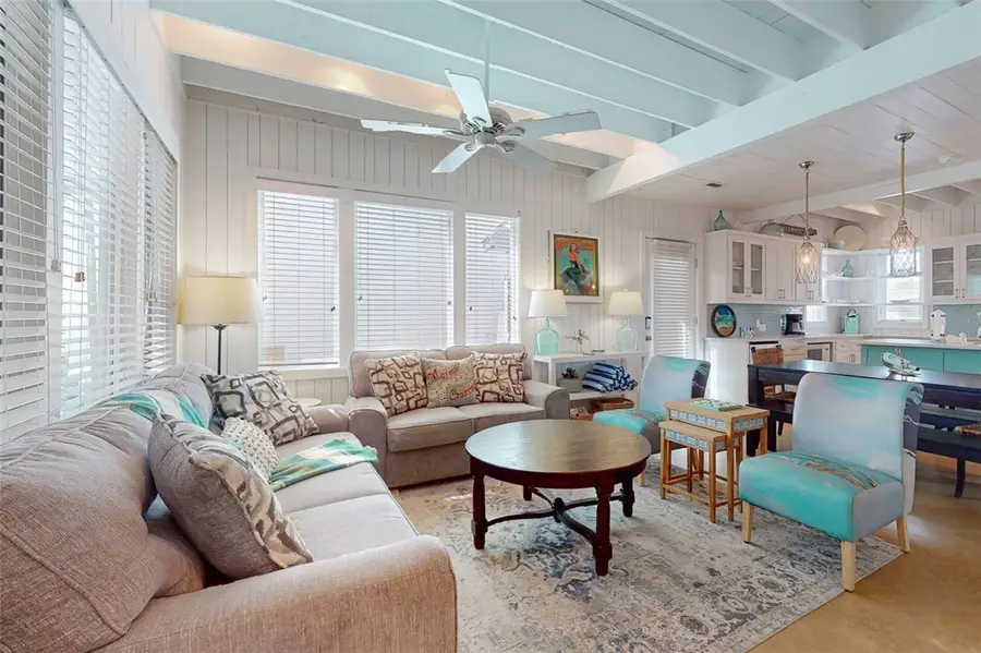 307 E Avenue G #6, Port Aransas, TX 78373 - #3