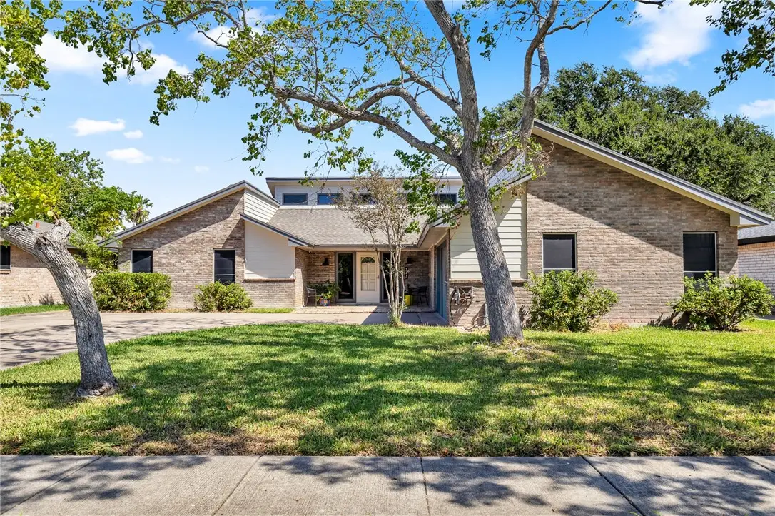 213 Seco Drive, Portland, TX 78374 - #1