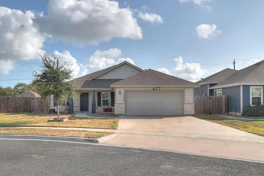1542 Oak Hill Drive, Corpus Christi, TX 78418 - #1