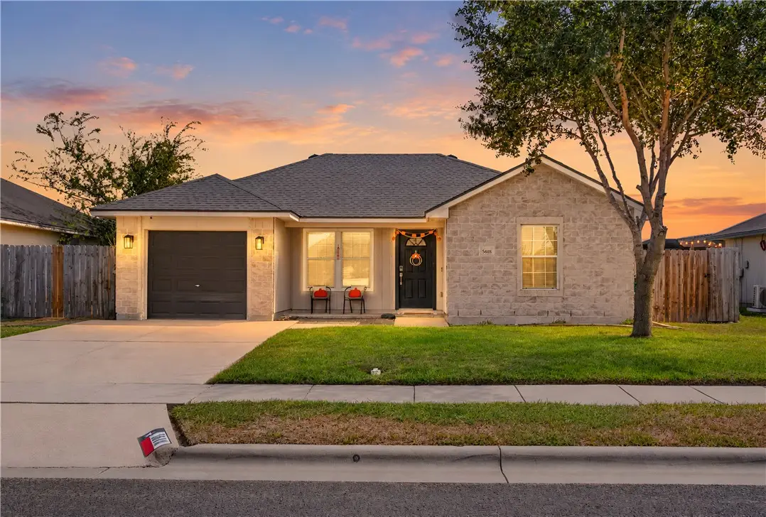 5618 Arboleda, Corpus Christi, TX 78417 - #1