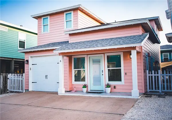 2525 S 11th Street #6, Port Aransas, TX 78373