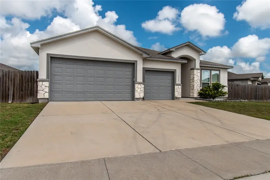 7702 Dove Hollow Drive, Corpus Christi, TX 78414 - #2