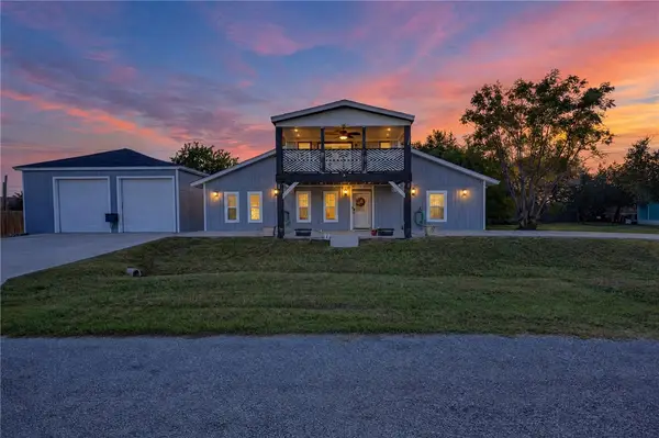 111 Pompano Drive, Rockport, TX 78382