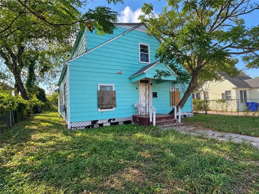 1011 S Alameda Street, Corpus Christi, TX 78404 - #2