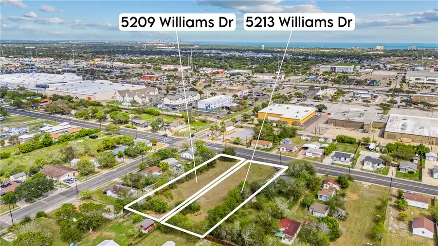 5209 Williams Drive, Corpus Christi, TX 78411 - #2