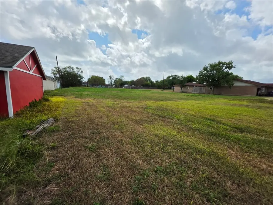 2984, 2980 Main St., Ingleside, TX 78362 - #2