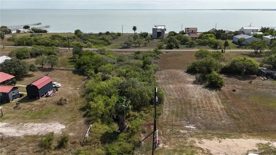 622 2nd Street, Bayside, TX 78340 - #2