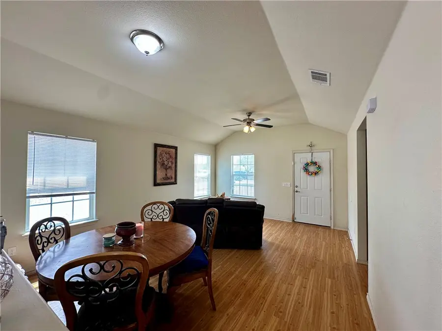 1812 Hill Street, Three Rivers, TX 78071 - #3
