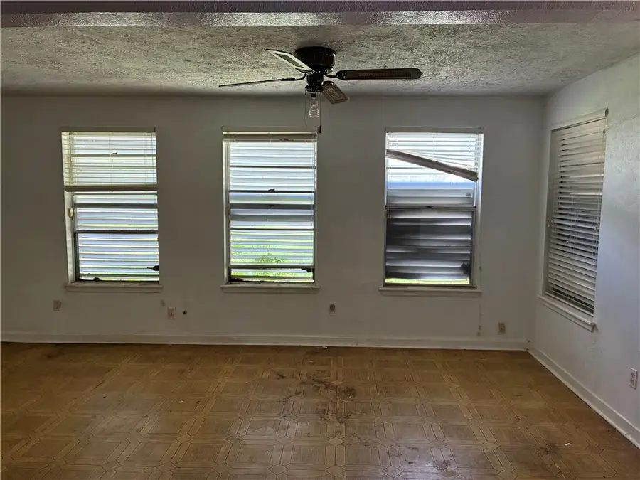 4825 Mable Street, Corpus Christi, TX 78411 - #2