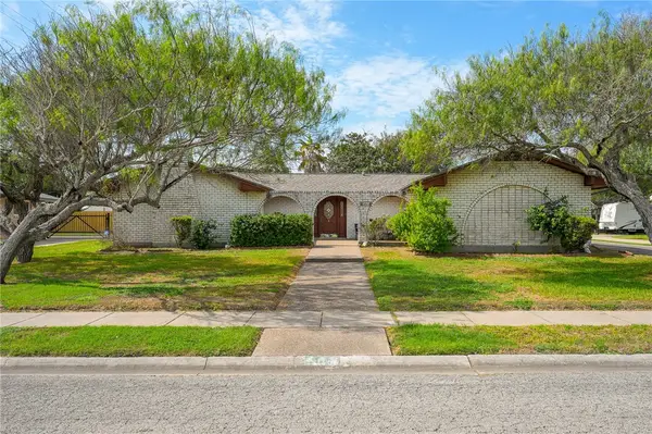 109 Granby Place, Portland, TX 78374