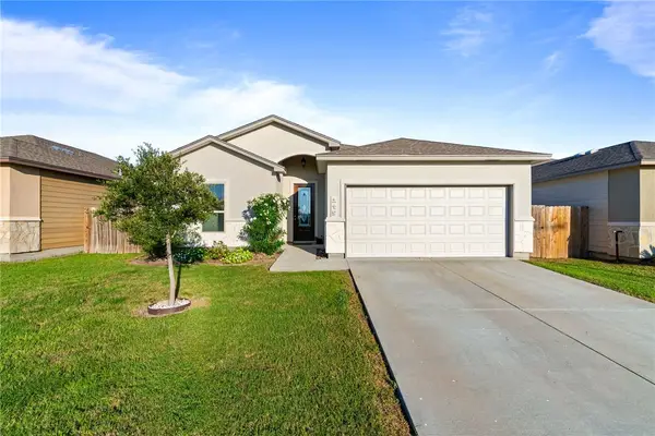 145 Bismarck Palm Circle, Portland, TX 78374
