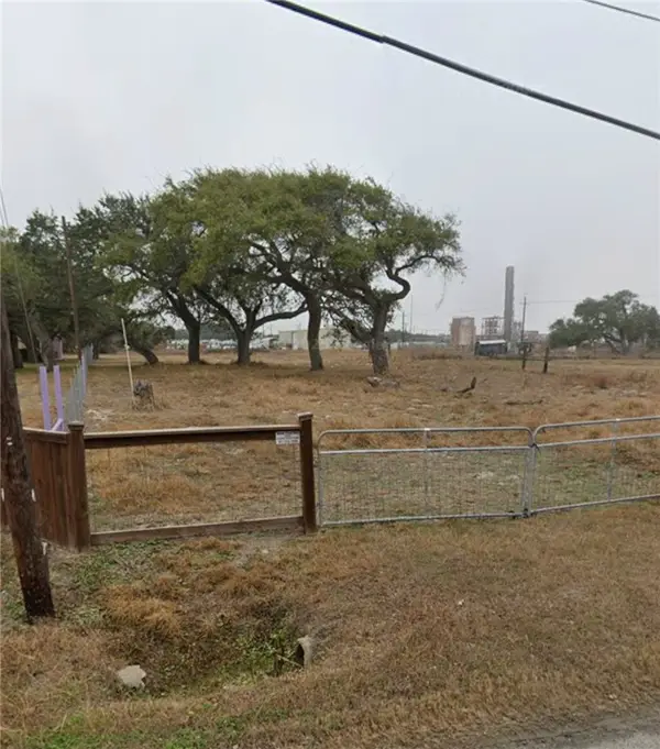 0000 4th, Ingleside, TX 78362