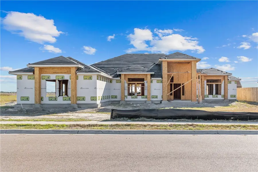 1842 Mama Fefi Drive, Corpus Christi, TX 78414 - #2