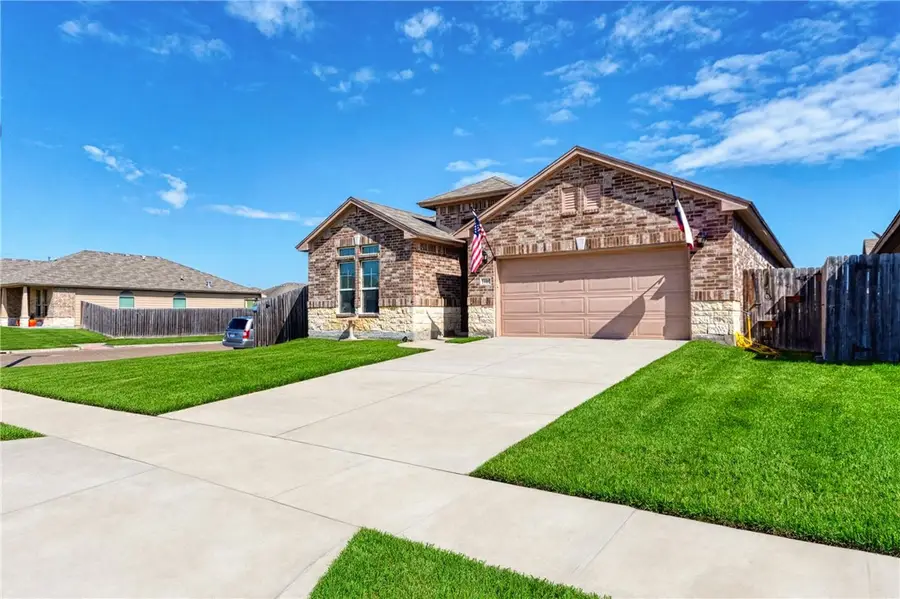 1746 Rhumba, Corpus Christi, TX 78410 - #2