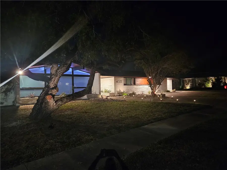 450 Bermuda Place, Corpus Christi, TX 78411 - #3