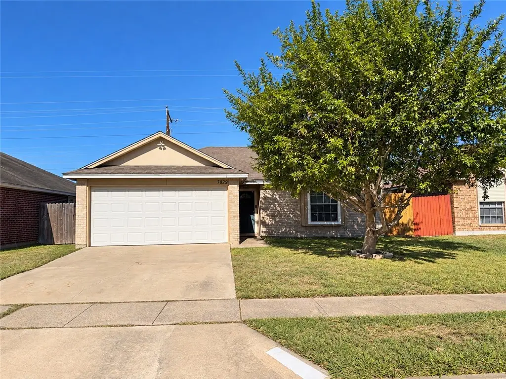 7829 Fox Dr, Corpus Christi, TX 78414 - #1