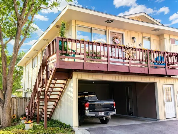 6107 Hidden Cove #4, Corpus Christi, TX 78412