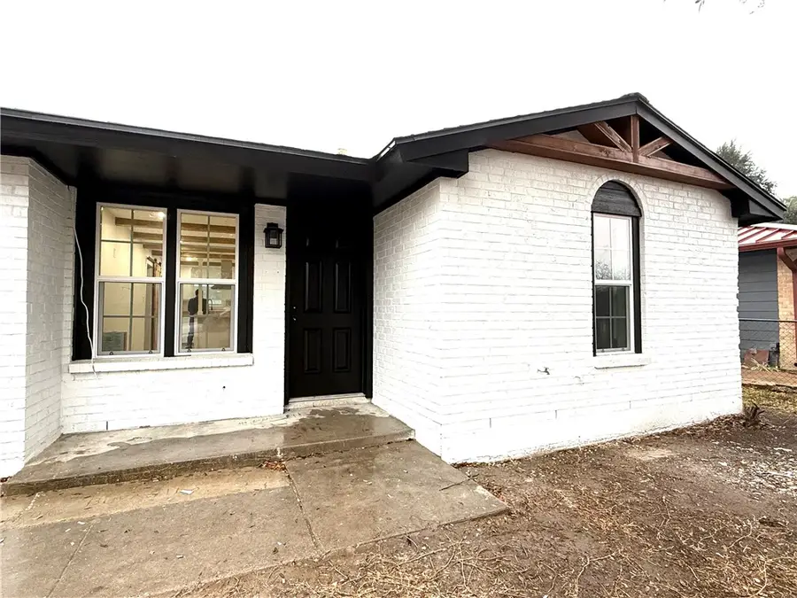 1801 Tina Street, Alice, TX 78332 - #3