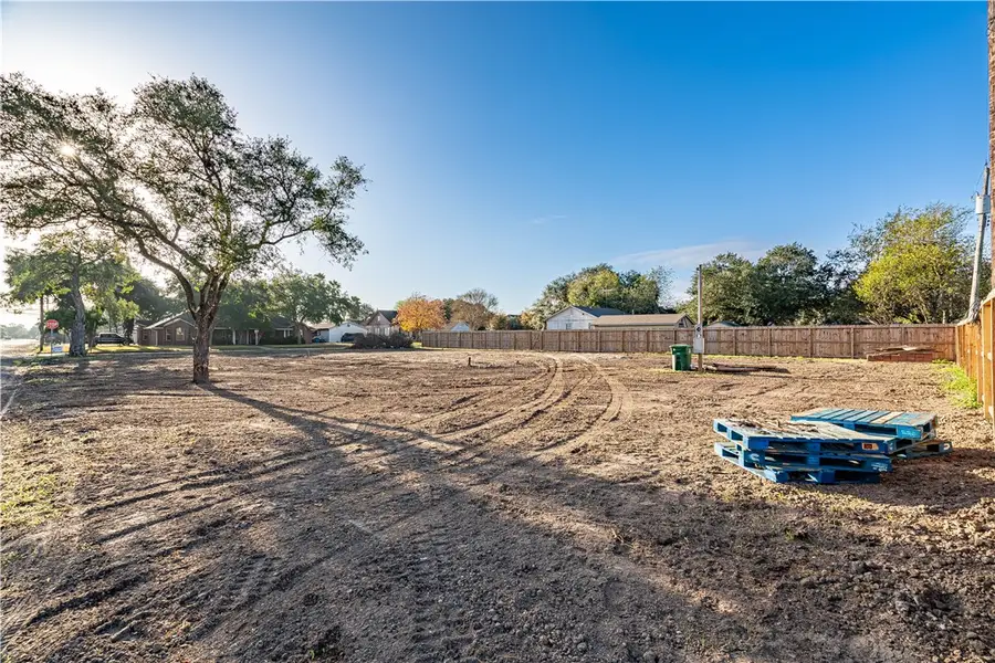400 W Turner, Odem, TX 78370 - #3