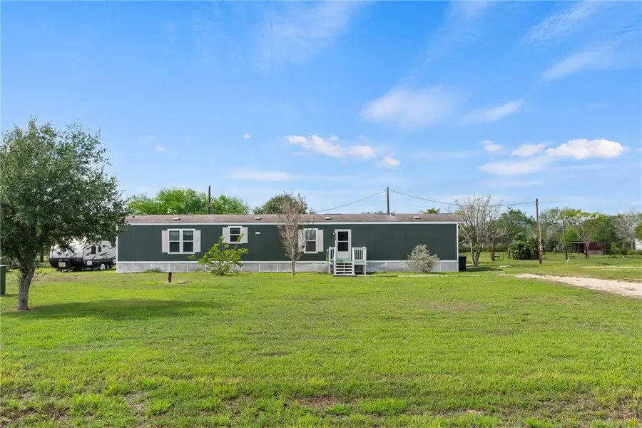 3849 Davis Drive, Robstown, TX 78380 - #2