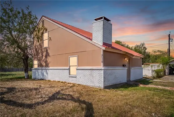 708 W Johnston Avenue, Kingsville, TX 78363