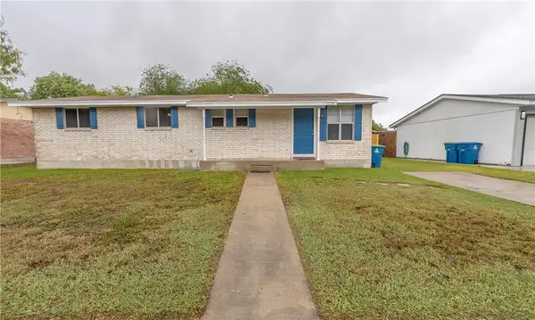 1008 Northcliff Drive, Portland, TX 78374