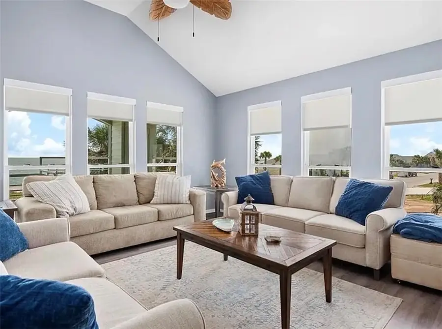 1819 Bay Shore Drive, Rockport, TX 78382 - #2