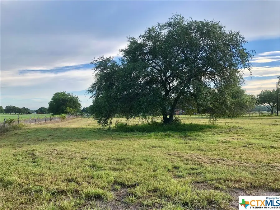 Lot 1 Pvt 1672, Hallettsville, TX 77964 - #3