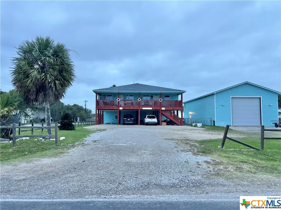 512 W Adams Street, Port Oconnor, TX 77982 - Image #2
