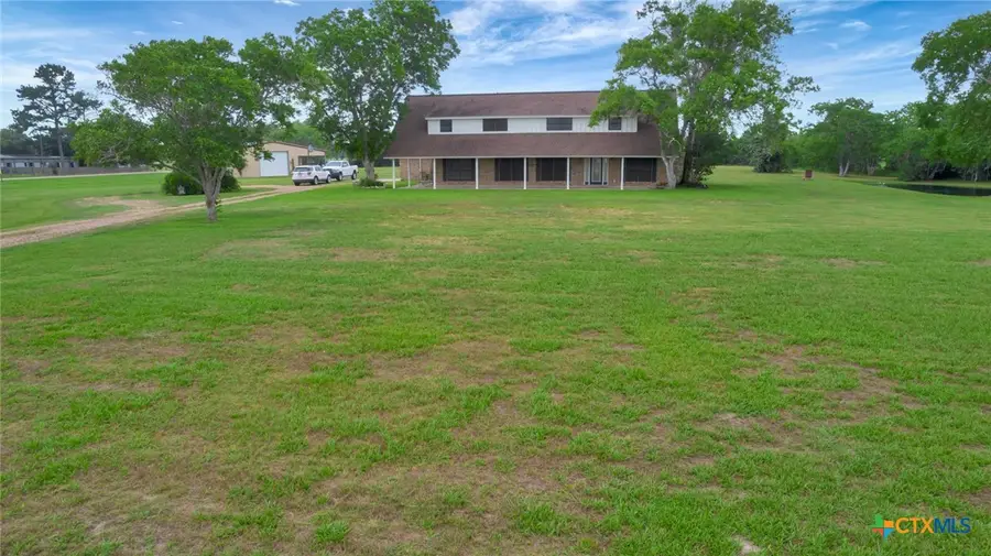 3662 N Fm 444, Inez, TX 77968 - #3