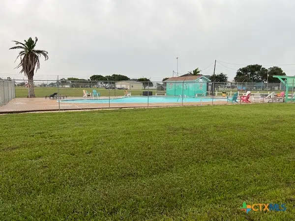 000 Calumet Drive, Palacios, TX 77465