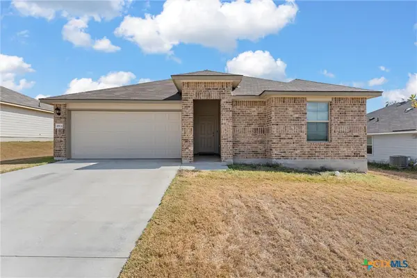 4904 Karen Green Drive, Killeen, TX 76549